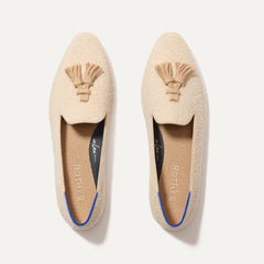 The Almond Tassel Loafer in Toasty Bouclé shown from the top. 