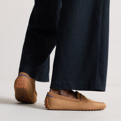hover | Model wearing The Men's Daily Driver in Oak Herringbone. 